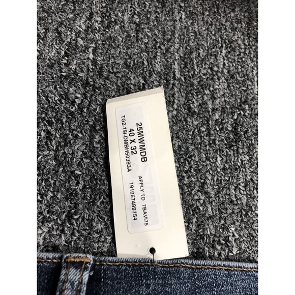 New NWT WRANGLER Mens Navy Straight Leg, Straight Fit Jeans 40x32 hTF Size - Picture 5 of 8